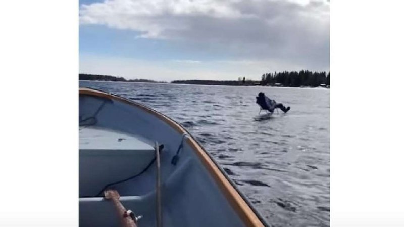 Learn about ice fishing gambling game